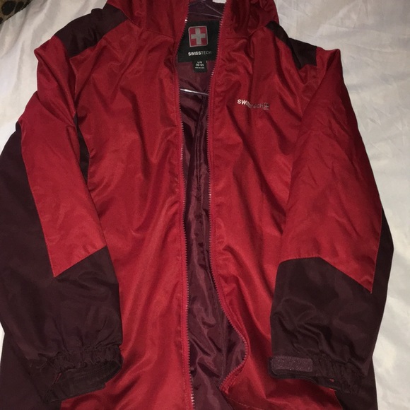 Swiss tech red coat , kids size L - Picture 1 of 7